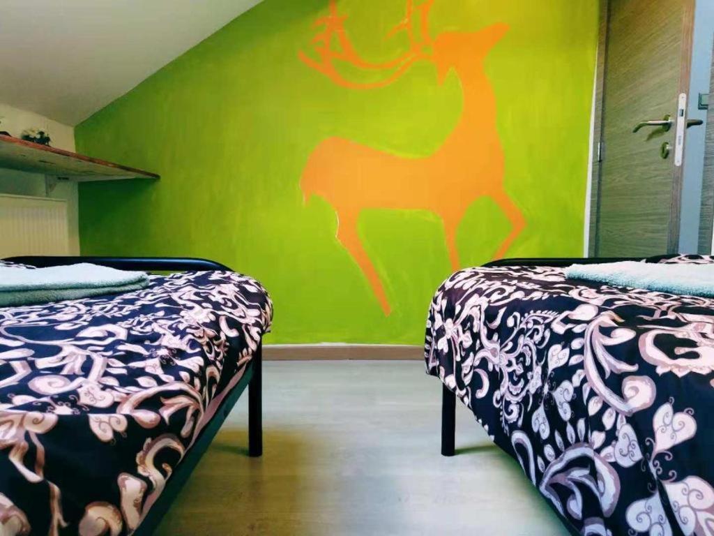 Cozy Rooms With Share The Bathroom And Kitchen Bruxelles Exterior foto